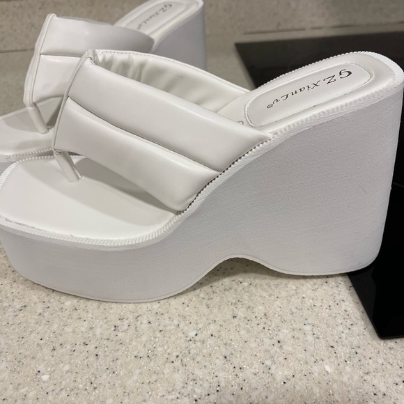 Womens Open Toe Wedge Platform Slide Sandals NWOT - Picture 4 of 9